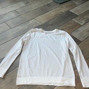 Lululemon Perforated Swiftly Tech white size 8